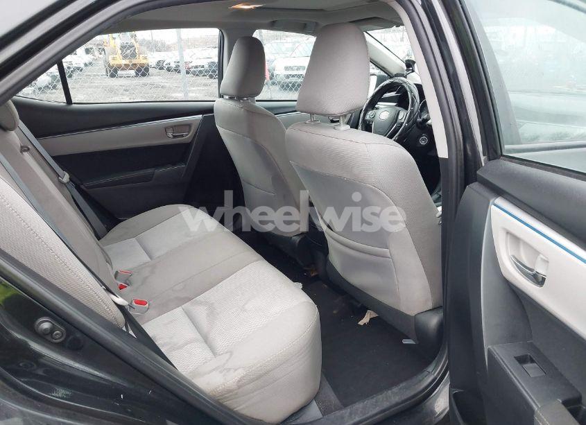 Photo 8 of 2016 Toyota Corolla LE PLUS (VIN 2T1BURHE3GC670398)