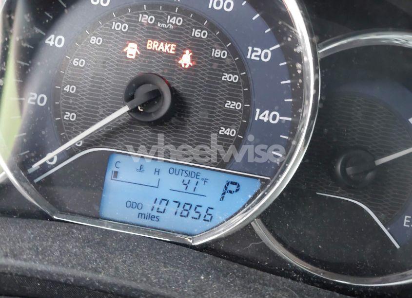 Photo 15 of 2016 Toyota Corolla LE (VIN 2T1BURHE3GC678243)