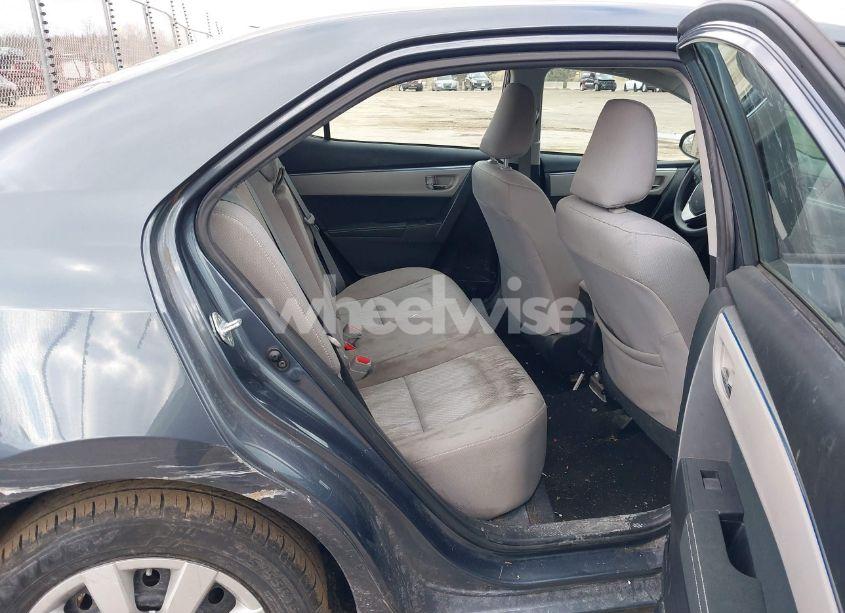 Photo 8 of 2016 Toyota Corolla LE (VIN 2T1BURHE3GC678243)