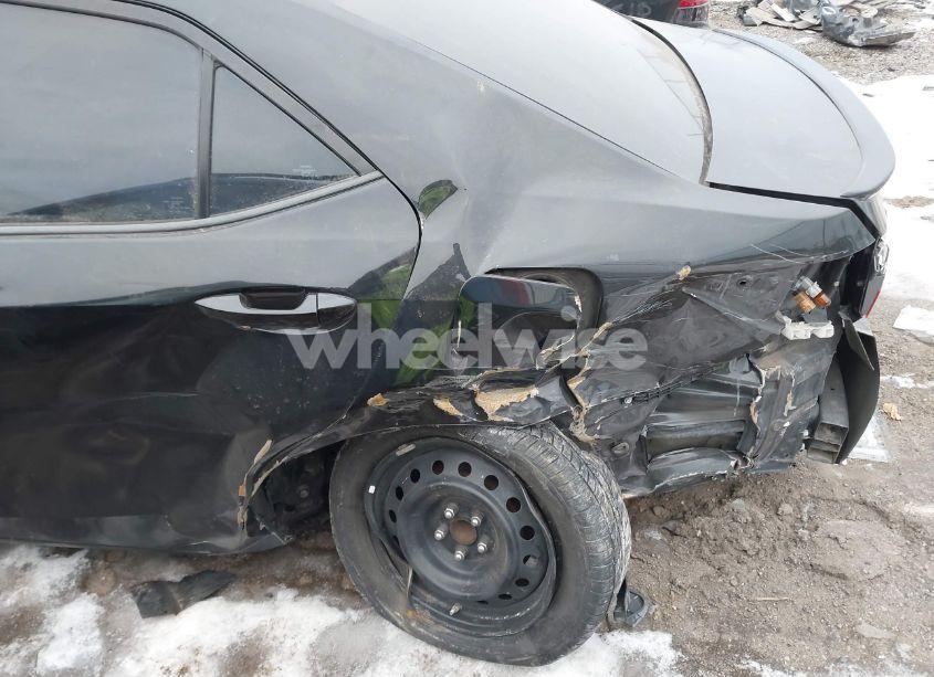 Photo 6 of 2016 Toyota Corolla LE (VIN 2T1BURHE3GC691820)