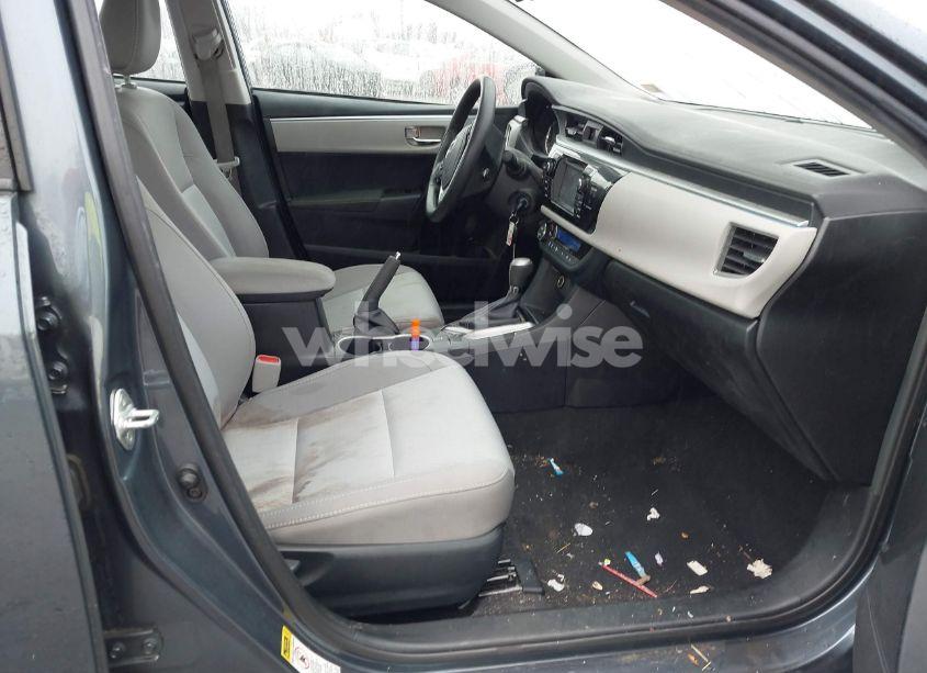 Photo 5 of 2016 Toyota Corolla LE (VIN 2T1BURHE3GC699335)