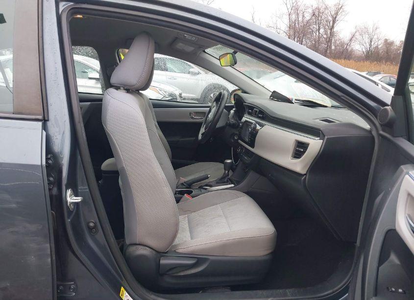 Photo 5 of 2016 Toyota Corolla LE (VIN 2T1BURHE3GC705392)