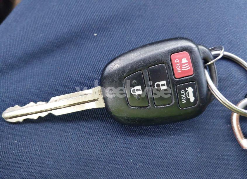 Photo 11 of 2016 Toyota Corolla S PLUS (VIN 2T1BURHE3GC714142)