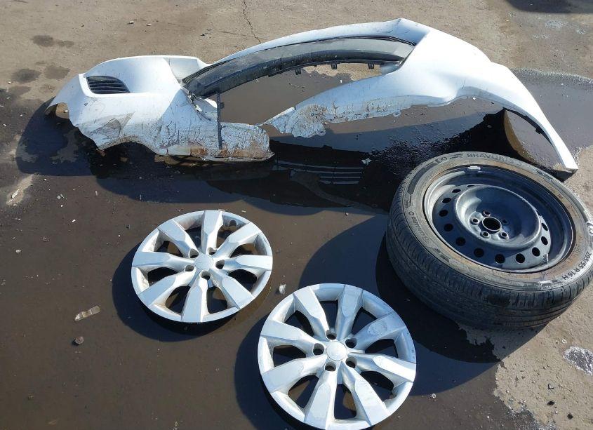 Photo 12 of 2016 Toyota Corolla LE (VIN 2T1BURHE3GC719437)