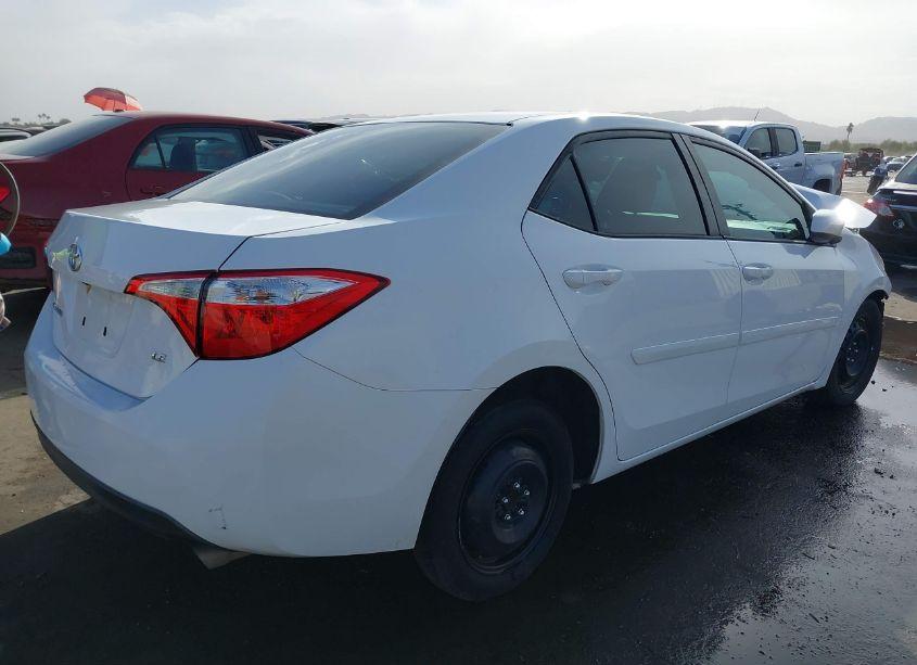 Photo 4 of 2016 Toyota Corolla LE (VIN 2T1BURHE3GC719437)