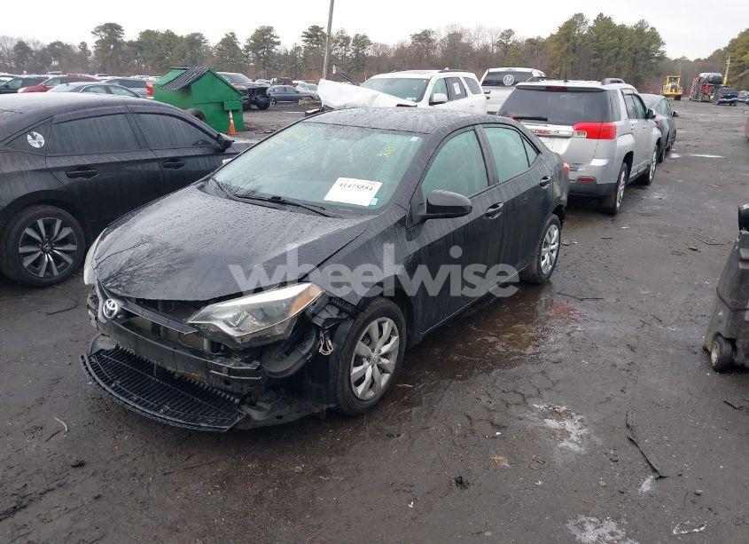 Photo 2 of 2016 Toyota Corolla LE (VIN 2T1BURHE3GC731068)
