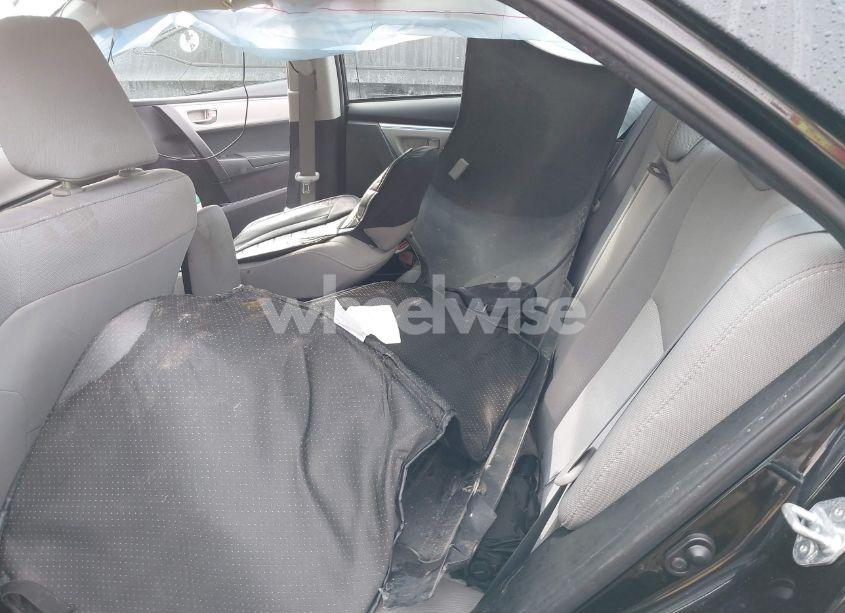 Photo 8 of 2016 Toyota Corolla LE (VIN 2T1BURHE3GC731068)