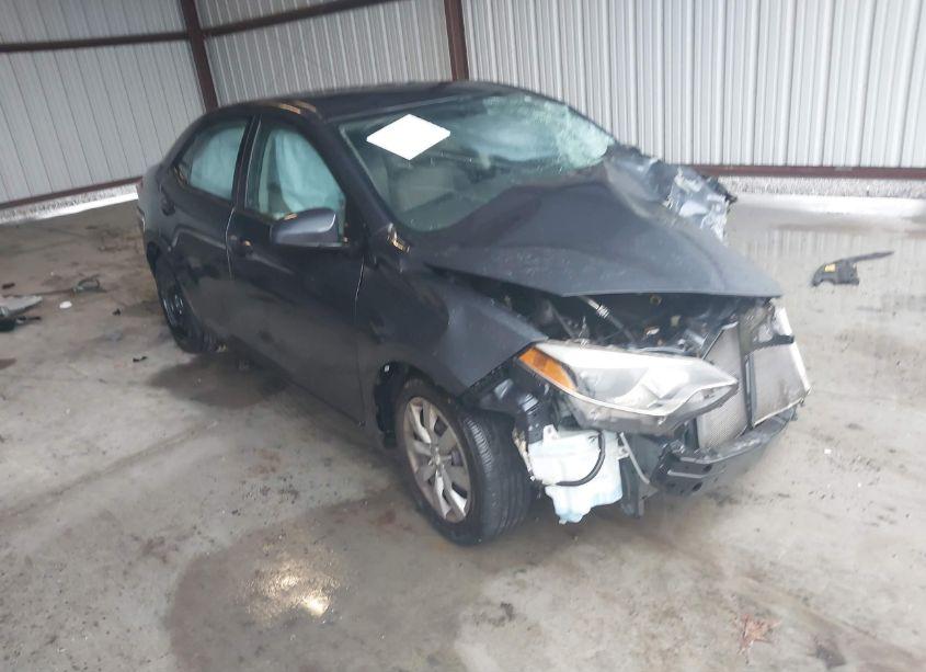 2016 Toyota Corolla LE (VIN 2T1BURHE3GC742894) main photo