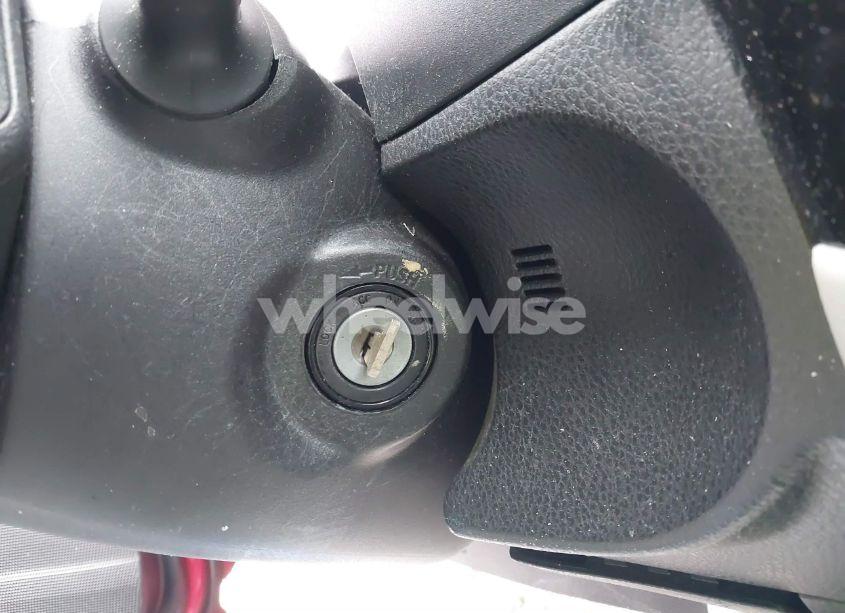 Photo 11 of 2016 Toyota Corolla LE (VIN 2T1BURHE3GC746055)