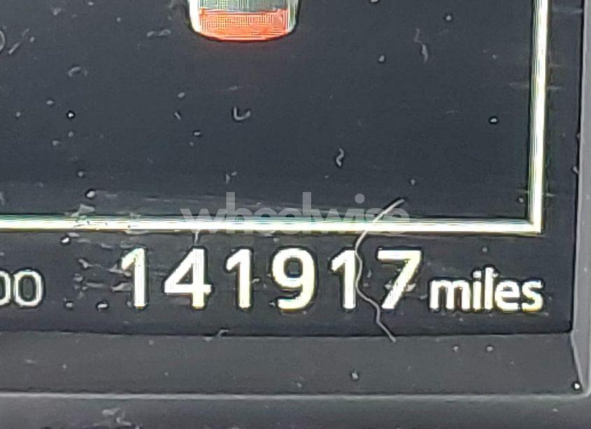 Photo 16 of 2017 Toyota Corolla SE (VIN 2T1BURHE3HC755534)