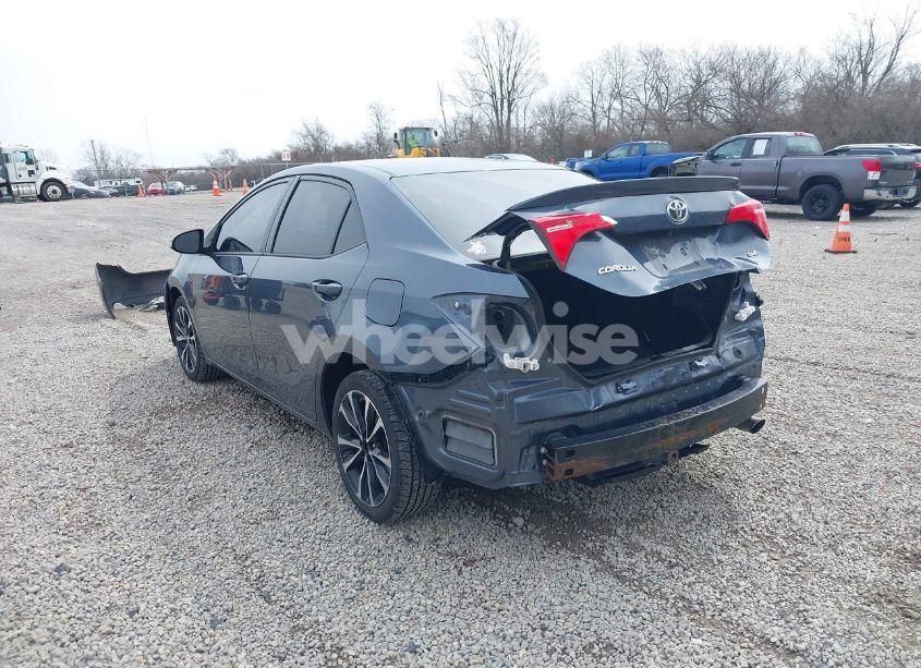 Photo 3 of 2017 Toyota Corolla SE (VIN 2T1BURHE3HC755534)