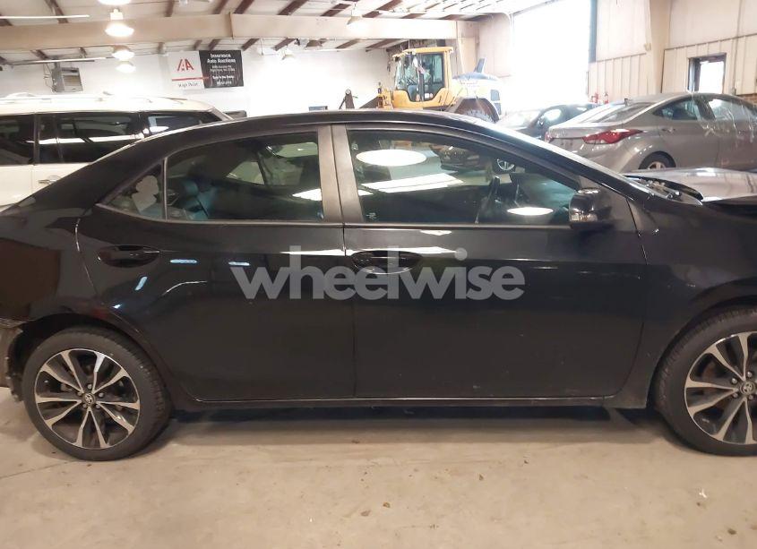 Photo 13 of 2017 Toyota Corolla SE (VIN 2T1BURHE3HC755579)