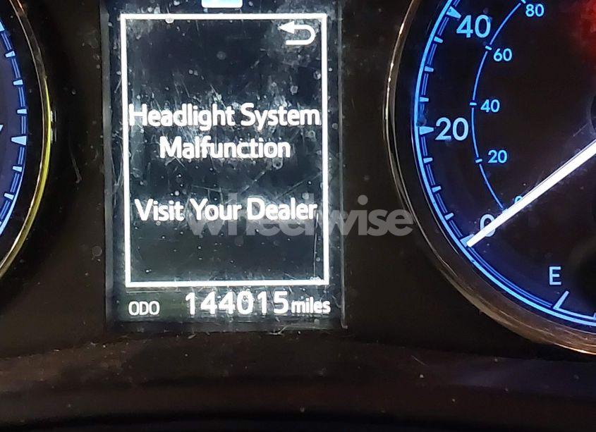 Photo 15 of 2017 Toyota Corolla SE (VIN 2T1BURHE3HC755579)