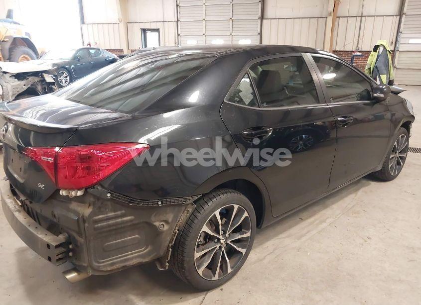 Photo 4 of 2017 Toyota Corolla SE (VIN 2T1BURHE3HC755579)