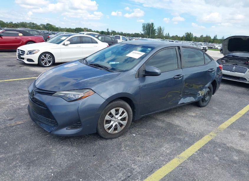 Photo 2 of 2017 Toyota Corolla L (VIN 2T1BURHE3HC776318)