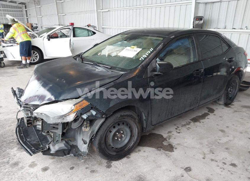 Photo 2 of 2017 Toyota Corolla LE (VIN 2T1BURHE3HC791711)