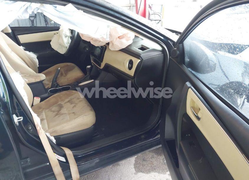 Photo 5 of 2017 Toyota Corolla LE (VIN 2T1BURHE3HC791711)