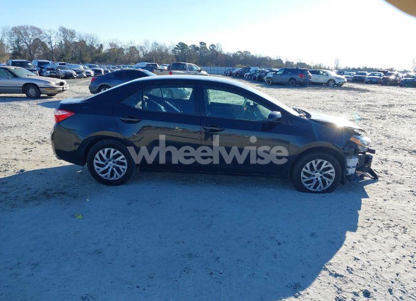 Photo 13 of 2017 Toyota Corolla LE (VIN 2T1BURHE3HC795127)