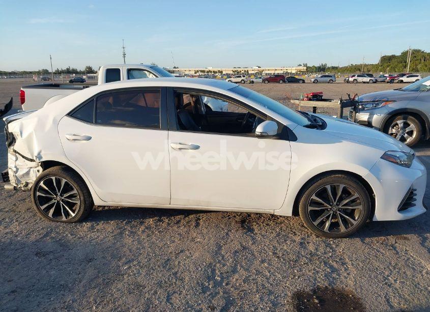 Photo 14 of 2017 Toyota Corolla SE (VIN 2T1BURHE3HC819135)