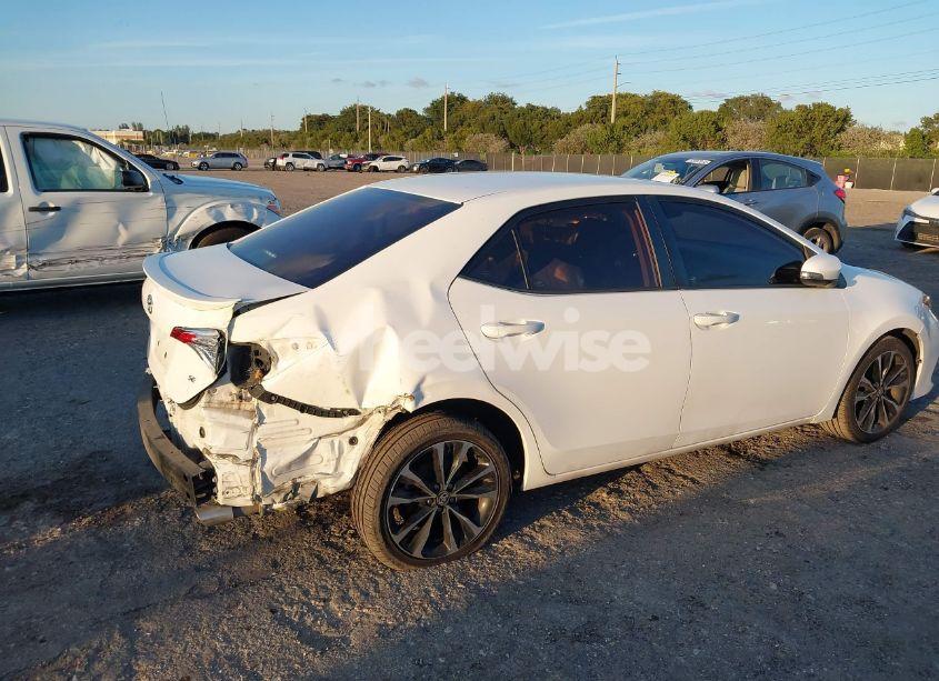 Photo 6 of 2017 Toyota Corolla SE (VIN 2T1BURHE3HC819135)