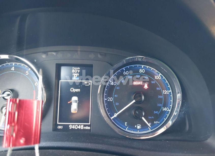 Photo 7 of 2017 Toyota Corolla SE (VIN 2T1BURHE3HC819135)