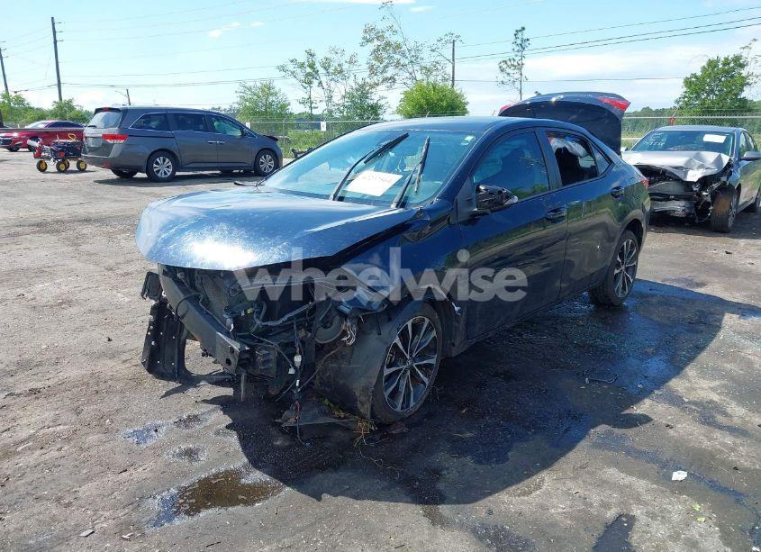 Photo 2 of 2017 Toyota Corolla SE (VIN 2T1BURHE3HC829938)