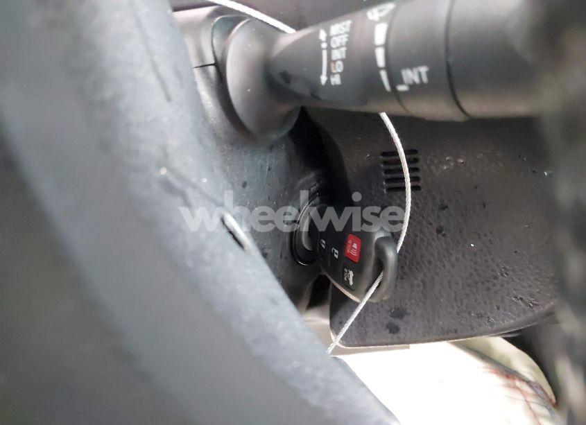 Photo 11 of 2017 Toyota Corolla SE (VIN 2T1BURHE3HC833729)