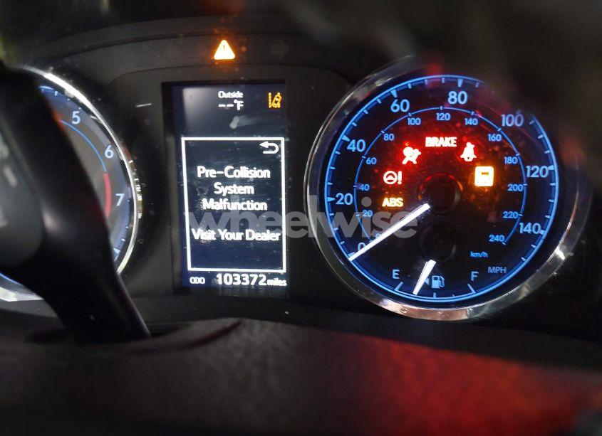 Photo 16 of 2017 Toyota Corolla SE (VIN 2T1BURHE3HC833729)