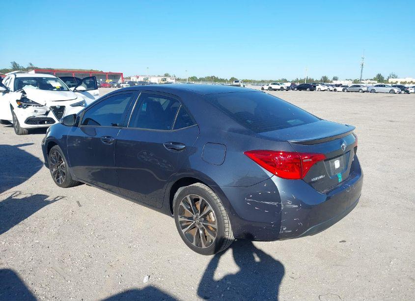 Photo 12 of 2017 Toyota Corolla SE (VIN 2T1BURHE3HC843631)