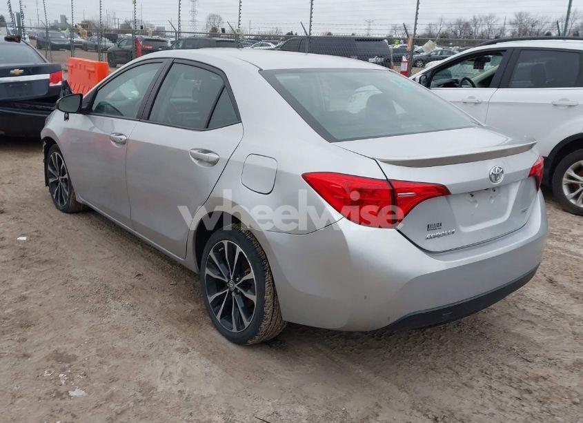 Photo 3 of 2017 Toyota Corolla SE (VIN 2T1BURHE3HC844410)