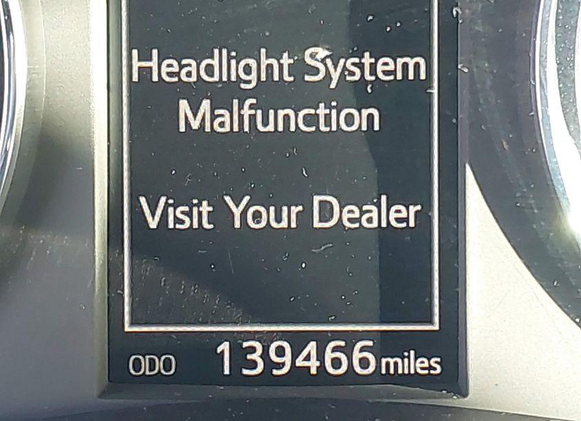 Photo 16 of 2017 Toyota Corolla SE (VIN 2T1BURHE3HC848215)