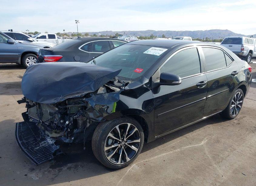 Photo 2 of 2017 Toyota Corolla SE (VIN 2T1BURHE3HC848215)