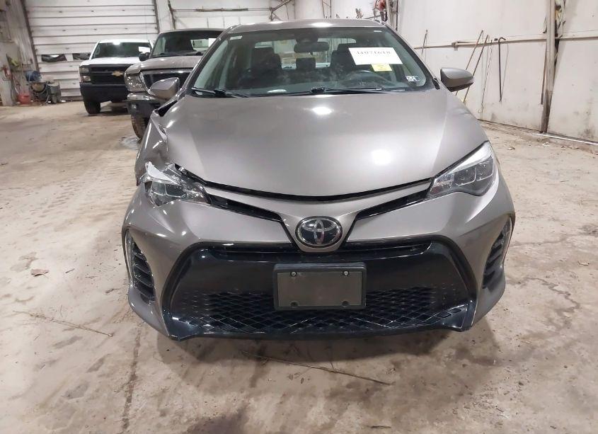 Photo 12 of 2017 Toyota Corolla SE (VIN 2T1BURHE3HC859599)