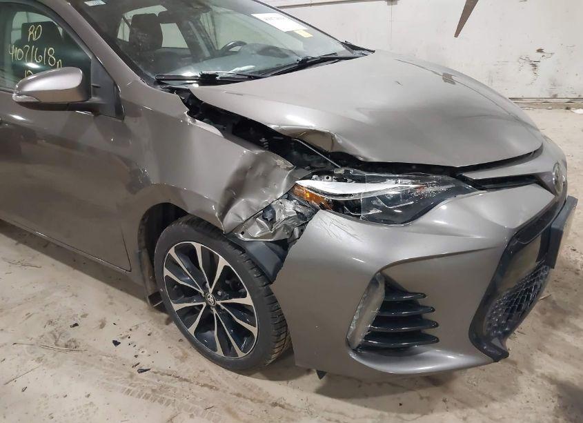 Photo 6 of 2017 Toyota Corolla SE (VIN 2T1BURHE3HC859599)