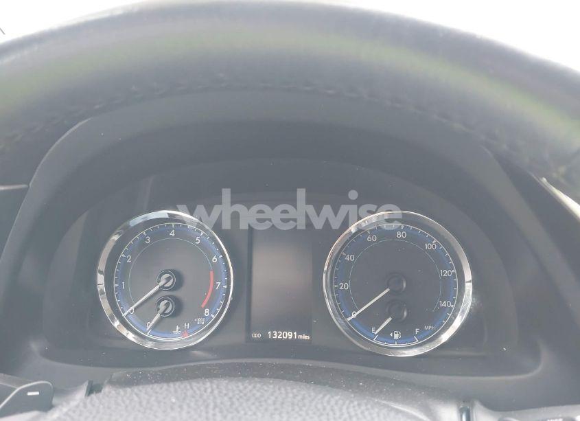 Photo 7 of 2017 Toyota Corolla XSE (VIN 2T1BURHE3HC861871)