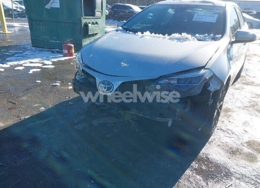 Photo 6 of 2017 Toyota Corolla SE (VIN 2T1BURHE3HC865418)