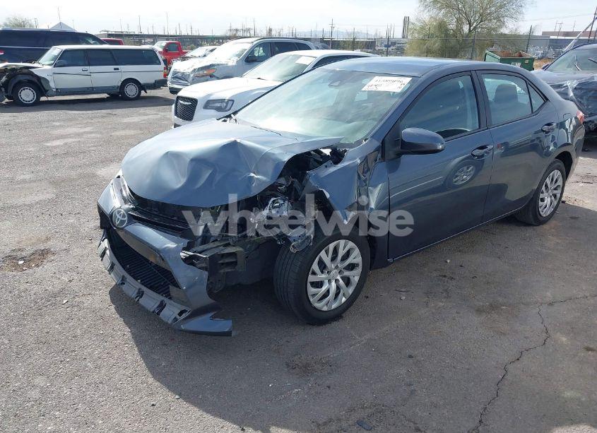 Photo 6 of 2017 Toyota Corolla LE (VIN 2T1BURHE3HC869842)