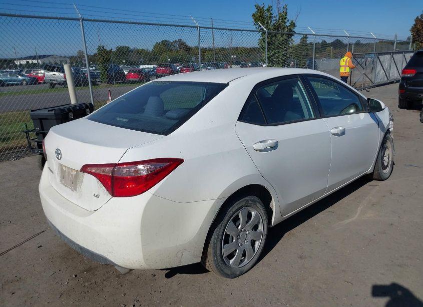 Photo 4 of 2017 Toyota Corolla LE (VIN 2T1BURHE3HC900328)