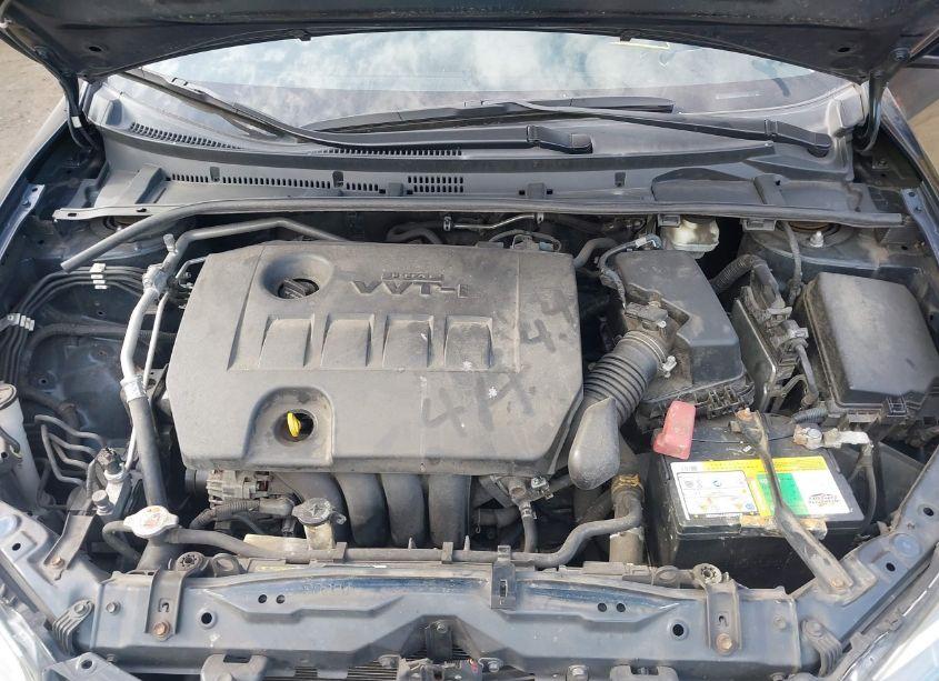 Photo 10 of 2017 Toyota Corolla LE (VIN 2T1BURHE3HC909577)