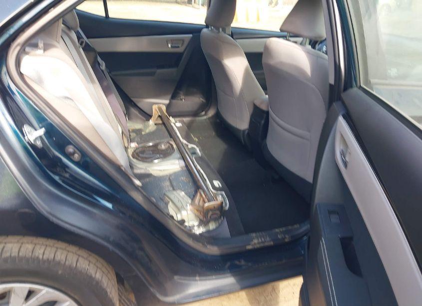 Photo 8 of 2017 Toyota Corolla LE (VIN 2T1BURHE3HC909577)