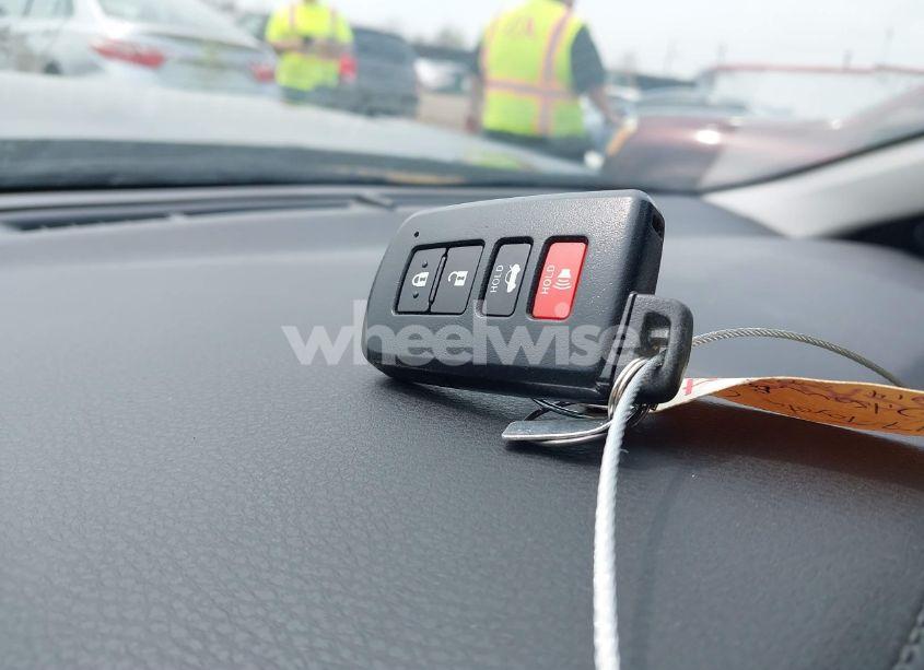 Photo 11 of 2017 Toyota Corolla SE (VIN 2T1BURHE3HC920515)