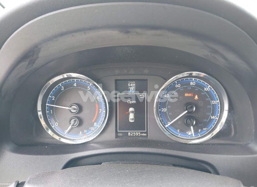 Photo 7 of 2017 Toyota Corolla SE (VIN 2T1BURHE3HC920515)