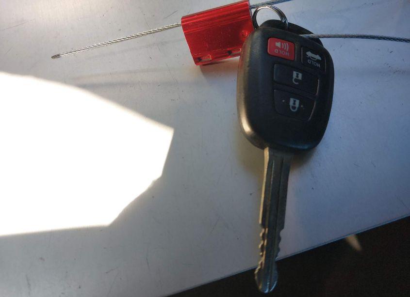 Photo 11 of 2017 Toyota Corolla LE (VIN 2T1BURHE3HC935578)