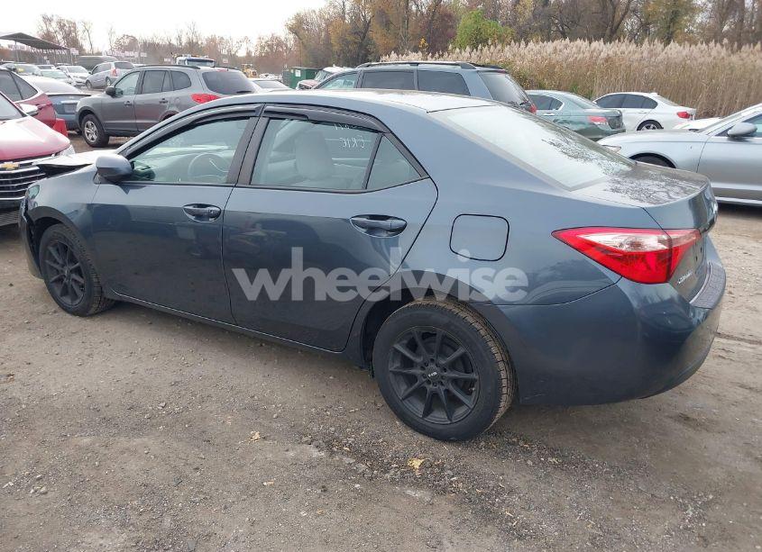 Photo 3 of 2017 Toyota Corolla LE (VIN 2T1BURHE3HC938125)