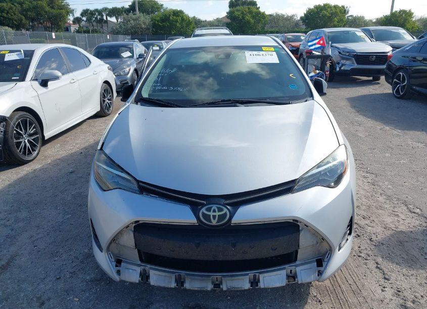 Photo 12 of 2017 Toyota Corolla LE (VIN 2T1BURHE3HC941901)