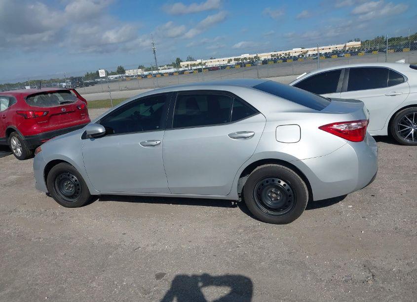 Photo 14 of 2017 Toyota Corolla LE (VIN 2T1BURHE3HC941901)