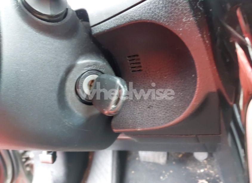 Photo 11 of 2018 Toyota Corolla LE (VIN 2T1BURHE3JC002107)