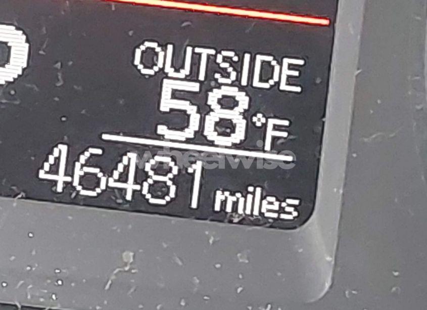 Photo 15 of 2018 Toyota Corolla LE (VIN 2T1BURHE3JC002107)