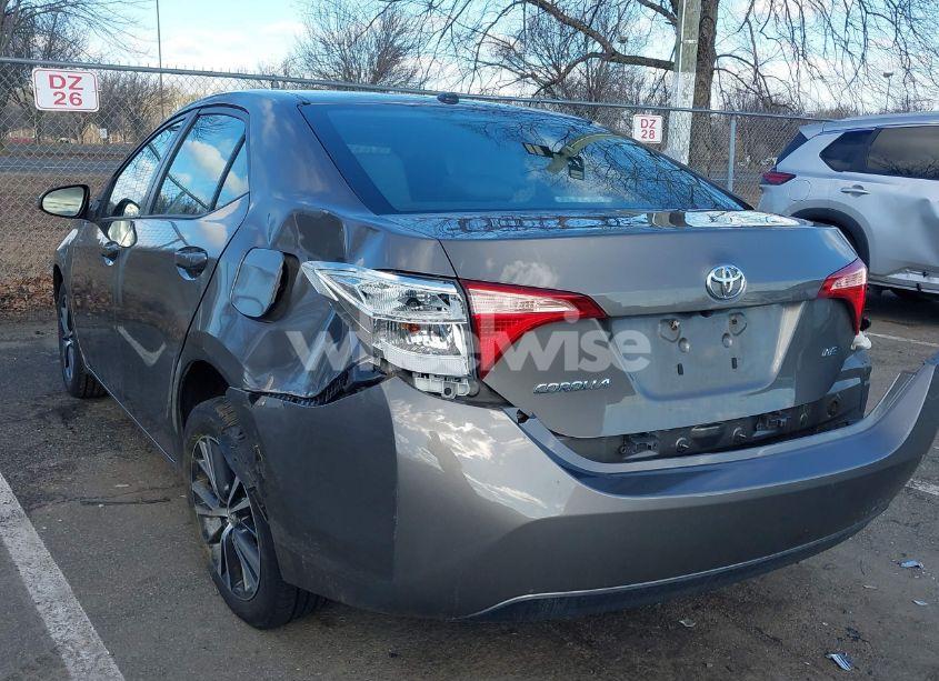 Photo 3 of 2018 Toyota Corolla L/LE/XLE/SE/XSE (VIN 2T1BURHE3JC005993)