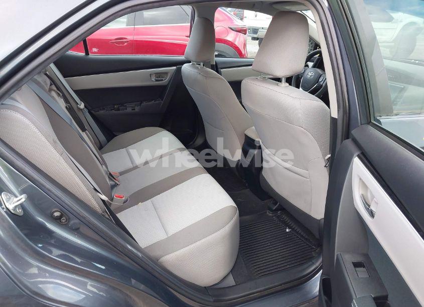 Photo 8 of 2018 Toyota Corolla LE (VIN 2T1BURHE3JC009137)